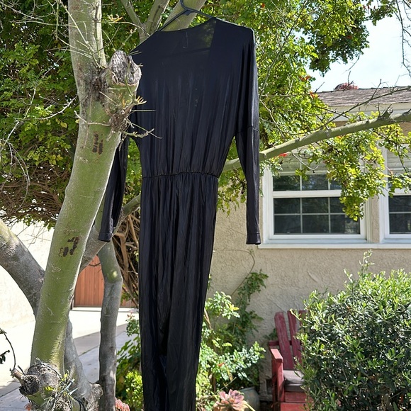 Black silk pants suit - Picture 2 of 2